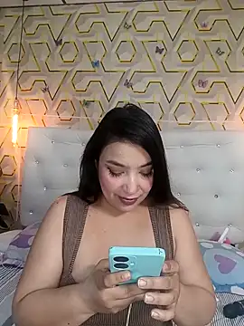 Snapshot of Anahibella chatting on March 26, 2026, 2:22 pm Anahibella online show from March 26, 2026, 2:22 pm