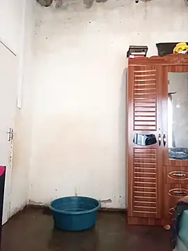 small D94 online show from October 3, 2025, 10:45 am