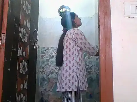 Your-muskan online show from September 28, 2025, 3:23 am