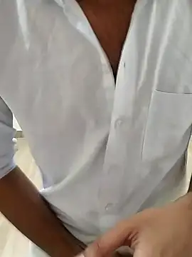 Snapshot of RavenBlack21 chatting on September 11, 2025, 1:55 pm RavenBlack21 online show from September 11, 2025, 1:55 pm