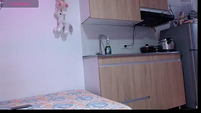 AllysonStonne online show from March 30, 2026, 6:42 pm