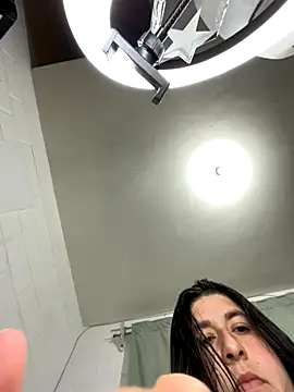 Snapshot of Tukatita69 chatting on October 13, 2025, 2:22 am Tukatita69 online show from October 13, 2025, 2:22 am