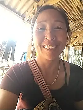 cute love00 online show from March 2, 2026, 7:26 am