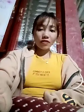 Snapshot of adbosa_00 chatting on October 25, 2025, 3:40 pm adbosa 00 online show from October 25, 2025, 3:40 pm