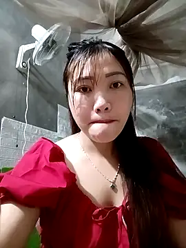 Snapshot of adbosa_00 chatting on November 8, 2025, 8:47 am adbosa 00 online show from November 8, 2025, 8:47 am