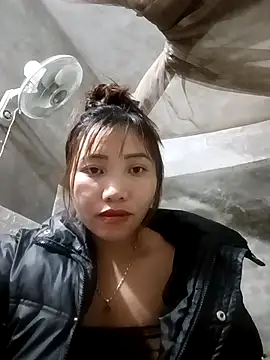 Snapshot of adbosa_00 chatting on November 25, 2025, 5:29 am adbosa 00 online show from November 25, 2025, 5:29 am