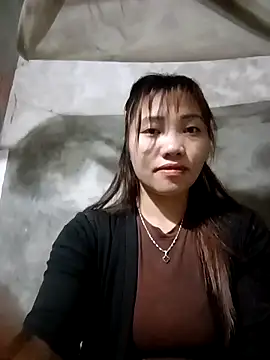 Snapshot of adbosa_00 chatting on November 25, 2025, 10:21 pm adbosa 00 online show from November 25, 2025, 10:21 pm