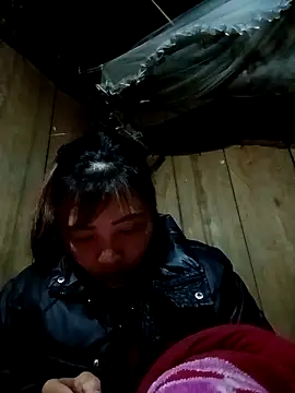 Snapshot of adbosa_00 chatting on November 28, 2025, 9:50 pm adbosa 00 online show from November 28, 2025, 9:50 pm