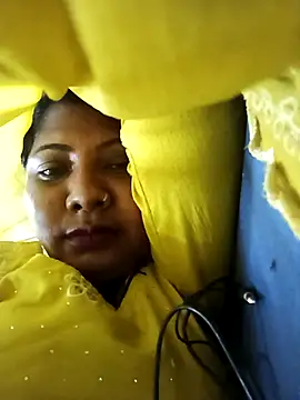 Snapshot of Apkisona8 chatting on October 18, 2025, 12:39 pm Apkisona8 online show from October 18, 2025, 12:39 pm