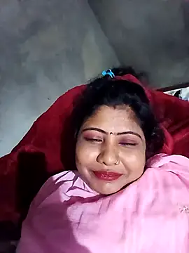 Snapshot of Apkisona8 chatting on November 2, 2025, 8:39 am Apkisona8 online show from November 2, 2025, 8:39 am