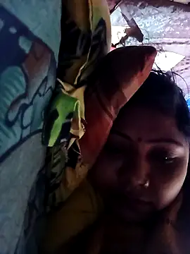 Snapshot of Apkisona8 chatting on November 24, 2025, 10:42 pm Apkisona8 online show from November 24, 2025, 10:42 pm