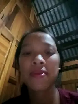 mayhang00 online show from September 27, 2025, 2:44 pm