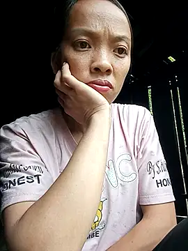 mayhang00 online show from October 14, 2025, 5:41 am
