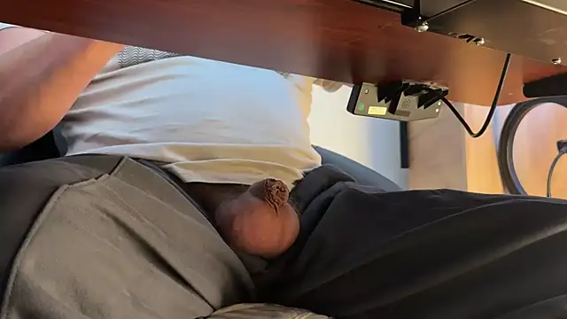 hornysmallcockgermany online show from March 4, 2026, 1:28 pm