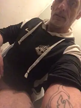 pepis117 online show from February 15, 2026, 3:14 am