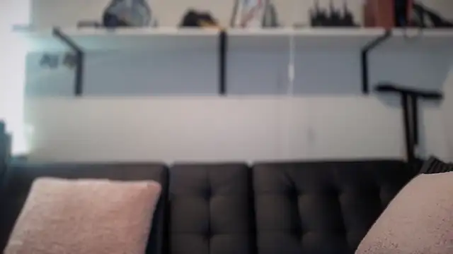 bbgurlnickii online show from September 10, 2025, 8:20 pm