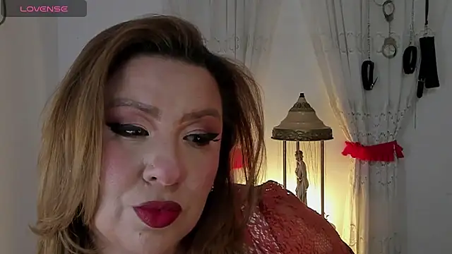 Snapshot of Pattymilf_ofc chatting on February 5, 2026, 6:12 pm Pattymilf ofc online show from February 5, 2026, 6:12 pm