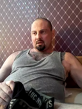  NEREZA  online show from July 25, 2026, 3:53 pm