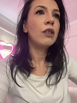 AlyaRei online show from March 6, 2026, 6:59 pm