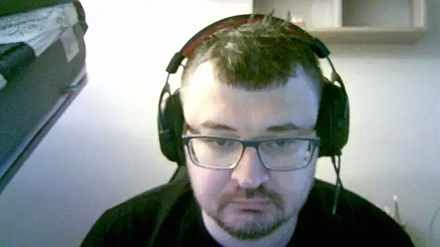 Snapshot of SirAbuser chatting on November 11, 2025, 6:13 am SirAbuser online show from November 11, 2025, 6:13 am