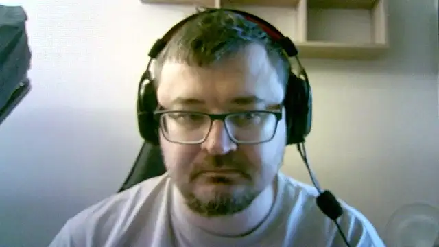 Snapshot of SirAbuser chatting on November 27, 2025, 8:05 am SirAbuser online show from November 27, 2025, 8:05 am