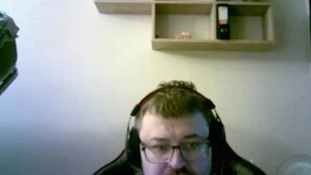 Snapshot of SirAbuser chatting on December 2, 2025, 7:14 am SirAbuser online show from December 2, 2025, 7:14 am