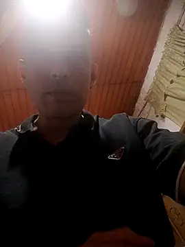 JuceAn14 online show from November 23, 2025, 4:56 am