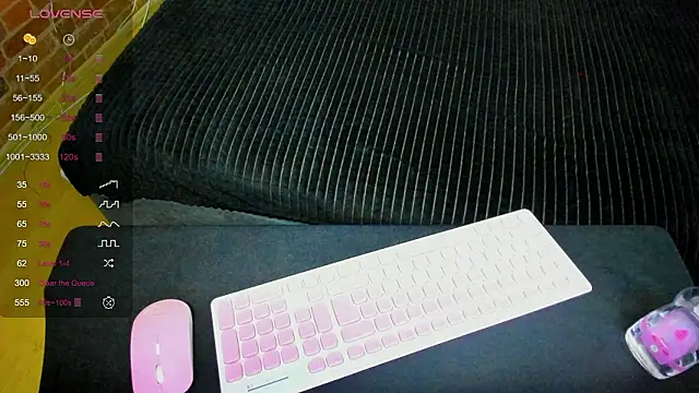 Cutiee Alicee online show from March 11, 2026, 8:15 pm