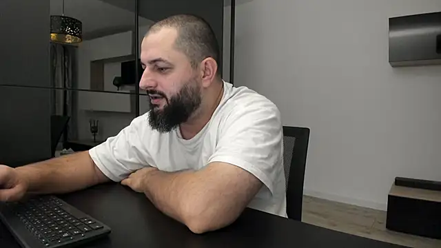 Snapshot of DravenPeak chatting on September 21, 2025, 8:21 pm DravenPeak online show from September 21, 2025, 8:21 pm