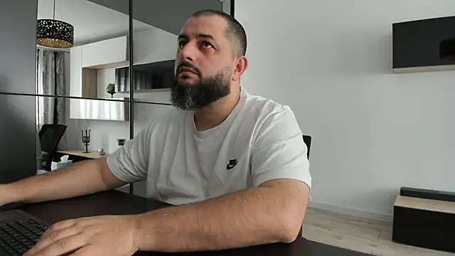 Snapshot of DravenPeak chatting on October 27, 2025, 10:52 am DravenPeak online show from October 27, 2025, 10:52 am