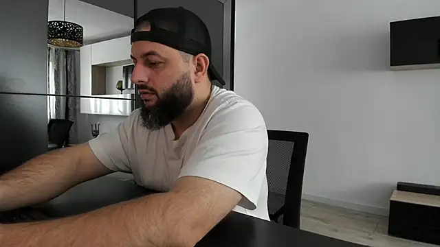 Snapshot of DravenPeak chatting on November 21, 2025, 9:19 am DravenPeak online show from November 21, 2025, 9:19 am