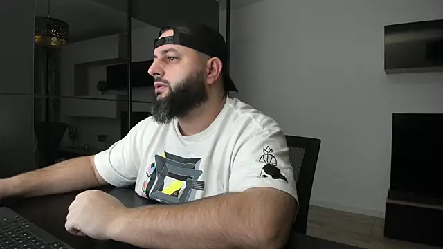 Snapshot of DravenPeak chatting on January 8, 2026, 7:05 pm DravenPeak online show from January 8, 2026, 7:05 pm