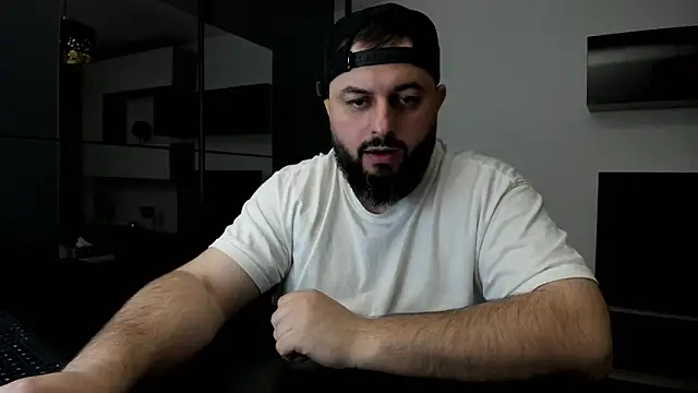 Snapshot of DravenPeak chatting on March 6, 2026, 6:48 pm DravenPeak online show from March 6, 2026, 6:48 pm