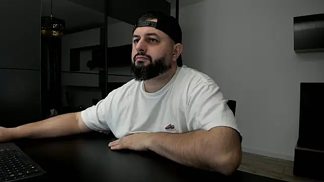 Snapshot of DravenPeak chatting on March 16, 2026, 7:07 pm DravenPeak online show from March 16, 2026, 7:07 pm