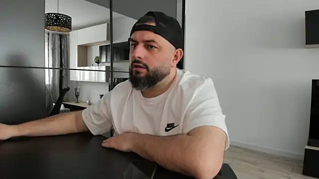 Snapshot of DravenPeak chatting on March 24, 2026, 10:31 am DravenPeak online show from March 24, 2026, 10:31 am