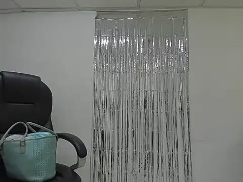 Aisha hotts777 online show from May 29, 2026, 8:07 pm