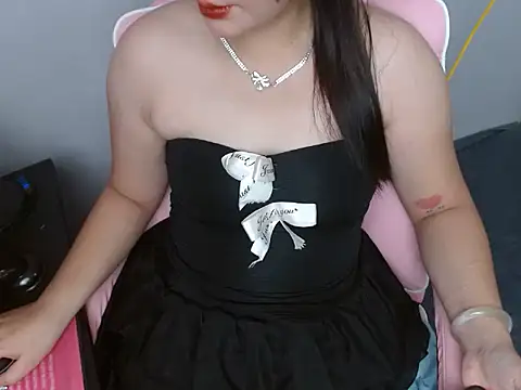 Snapshot of Chipu_lovely11 chatting on September 17, 2025, 2:52 pm Chipu lovely11 online show from September 17, 2025, 2:52 pm