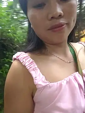 Snapshot of Cklovesu47244 chatting on October 6, 2025, 10:34 am Cklovesu47244 online show from October 6, 2025, 10:34 am