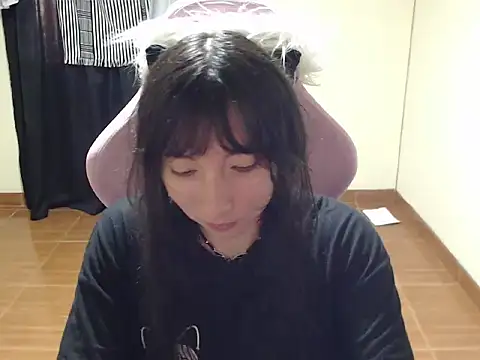 Snapshot of ScarlettShirahoshi chatting on November 28, 2025, 3:58 pm ScarlettShirahoshi online show from November 28, 2025, 3:58 pm