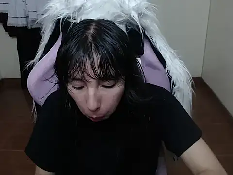 Snapshot of ScarlettShirahoshi chatting on January 9, 2026, 5:48 pm ScarlettShirahoshi online show from January 9, 2026, 5:48 pm