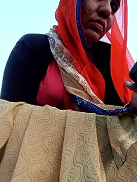 Pinky12A online show from January 18, 2026, 11:47 am