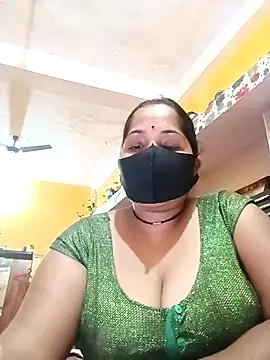 Snapshot of Hote_baby_ chatting on September 15, 2025, 5:51 am Hote baby online show from September 15, 2025, 5:51 am