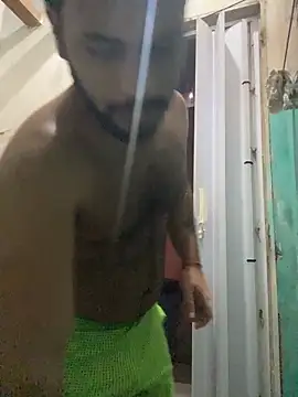 spiderfindom online show from May 15, 2026, 7:32 pm