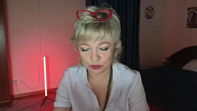 Rosette Pricky online show from November 5, 2025, 12:27 pm