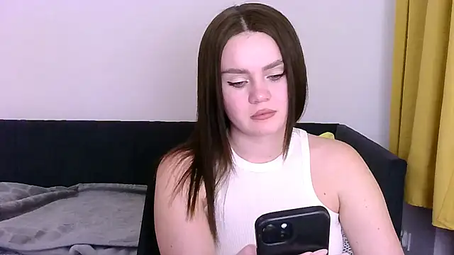 Bonny Candy online show from November 30, 2025, 10:14 pm