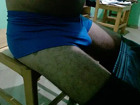 Snapshot of pau888kkkk chatting on October 30, 2025, 12:01 am pau888kkkk online show from October 30, 2025, 12:01 am