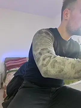 mrlyuis online show from January 7, 2026, 11:34 am