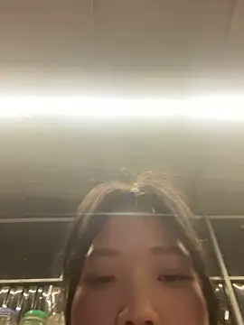 thaoyeuuu online show from September 20, 2025, 2:18 pm