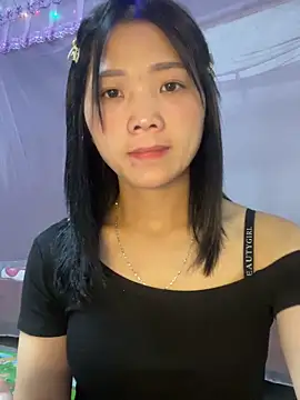 thaoyeuuu online show from September 25, 2025, 8:40 am