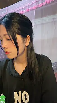 thaoyeuuu online show from October 8, 2025, 8:12 am